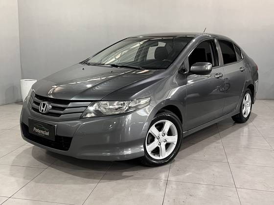 HONDA CITY 1.5 LX 16V FLEX 4P MANUAL HONDA CITY 1.5 LX 16V FLEX 4P MANUAL